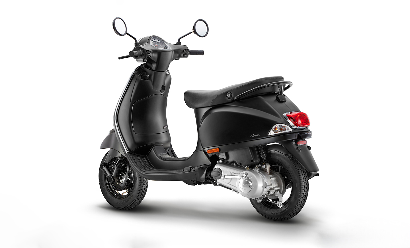 Vespa Notte